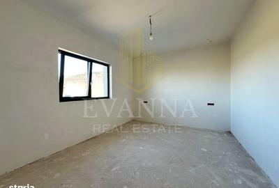 Casă cu 3 camere cu Teren 700 Mp în Central - 9