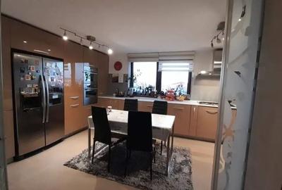 5 camere! Foarte spatios-etaj 2 - loc parcare inclus! Acess rapid la oras! - 1