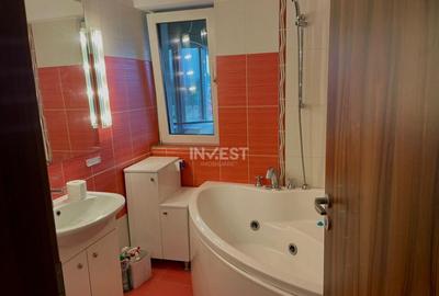 Apartament cu 3 camere- Podul de fier-Bloc Nou - 12