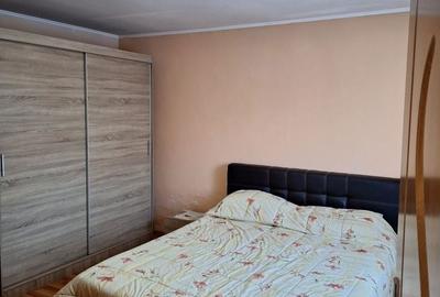 Casă cu 4 camere în Vulturu - 2