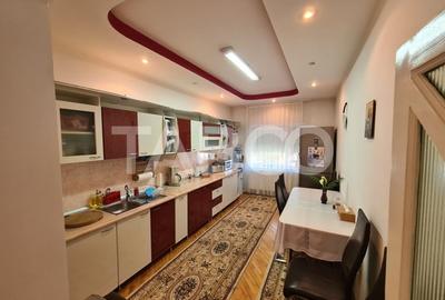 Casa cu spatiu comercial de vanzare in Sebes zona centrala - 8