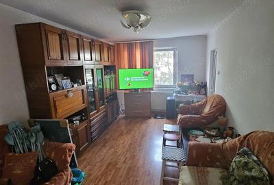 Dristor apartament 3 camere,anul 1985 Dristor apartament 3 camere,anul 1985 - 1