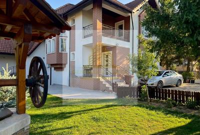 Casă individuală cu 8 camere cu Teren 1000 Mp în Bucium - 4