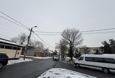 Casă cu 3 camere cu Teren 160 Mp în Central - 2