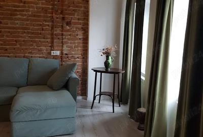 Apartament cu 2 camere decomandat în Central - 2