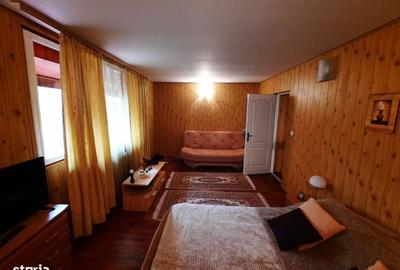 Casă cu 3 camere cu Teren 390 Mp în Runcu - 4
