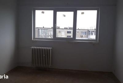 Apartament cu 2 camere nedecomandat în Vest - 9