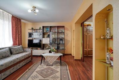 Duplex cu 6 camere cu Teren 416.36999511719 Mp în Bartolomeu - 17