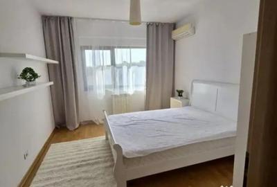 Apartament cu 4 camere decomandat, mobilat în Băneasa - 1