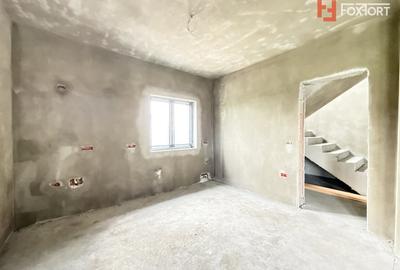 Casă individuală cu 4 camere cu Canalizare în Săcălaz - 3