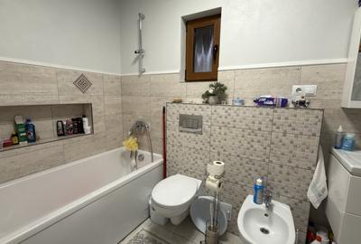 Casă individuală cu 5 camere cu Teren 869 Mp în Cetate - 10