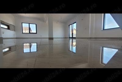 Casă cu 4 camere în Central - 6