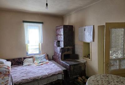 Casă cu 3 camere cu Teren 3600 Mp în Celaru - 1