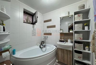 Casă cu 5 camere decomandat cu Teren 299 Mp în Central - 2