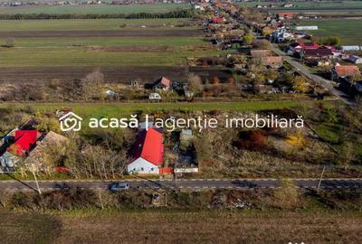 Casă cu 4 camere cu Canalizare în Variașu Mare - 1