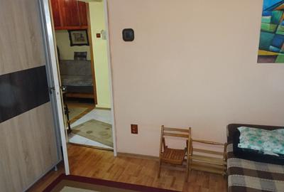 Apartament cu 2 camere decomandat în Piața Centrală - 8