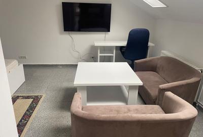 Garsoniera, 50mp, centrala, loc parcare, intre metrou Gorjului si Pacii, str Apu - 14