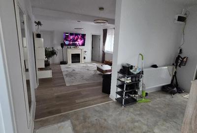Casă cu Teren 290 Mp în Lumina