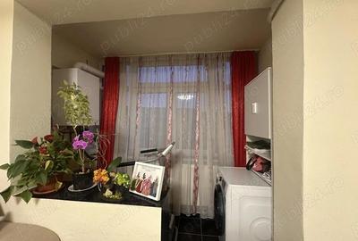 Apartament cu 3 camere semidecomandat în Central - 3