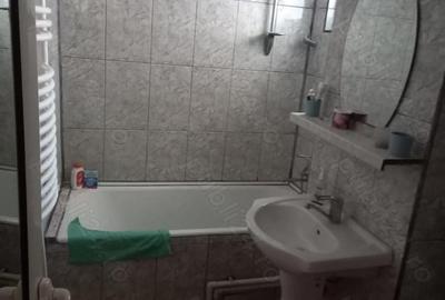 Apartament cu 3 camere decomandat în Micro 39 - 7