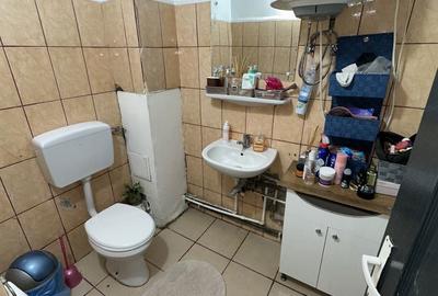 Casă cu 4 camere cu Teren 1014 Mp în Central - 17