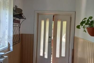 Casa cu garaj la 15 minute de centru, Str. Tudor Vladimirescu, Hunedoara - 2
