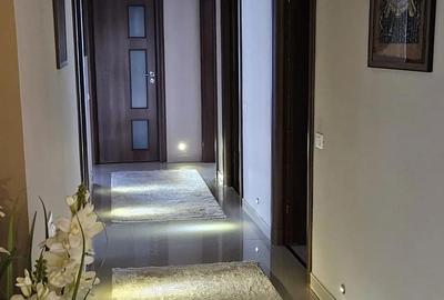 Casă în Central - 2