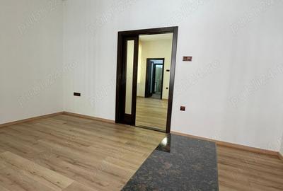 Inchiriez spatiu apartament la casa ultracentral - 2