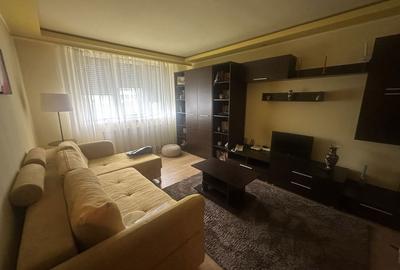 Apartament cu 3 camere decomandat în Central - 4
