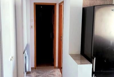 Apartament cu 2 camere decomandat în Berceni - 1