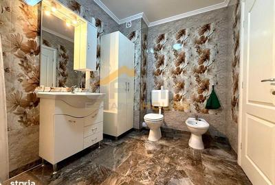 Apartament cu 3 camere decomandat în Intim - 11