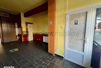 Spațiu comercial, de 49 mp, în Decebal - 3