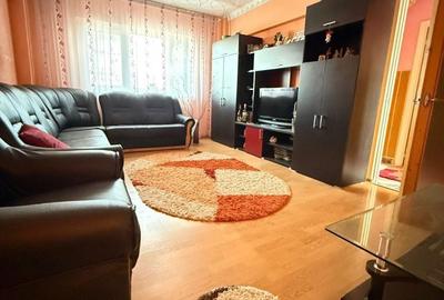 Apartament cu 4 camere decomandat în Central - 3