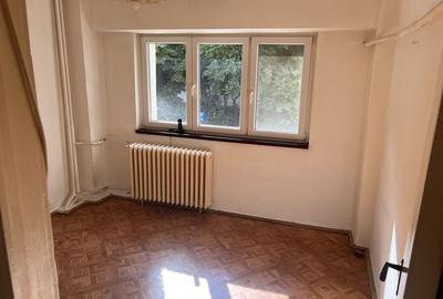 Apartament cu 2 camere decomandat în Obor - 7