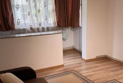 Garsonieră decomandată în Central - 1