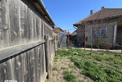 Casă cu 3 camere cu Teren 227 Mp în Central - 2