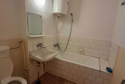 Apartament cu 2 camere semidecomandat în Central - 1