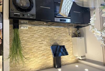 Inchiriez apartament 2 camere - 1