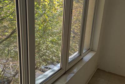 Apartament 4 camere decomandat Brâncoveanu Berceni strada Izvorul Mureșului - 18