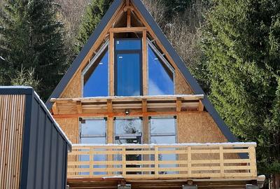 Casă cu 3 camere cu Teren 300 Mp în Central - 2