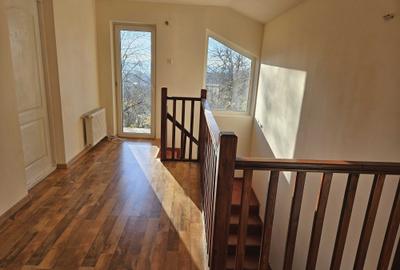 Casă cu 3 camere cu Teren 500 Mp în Liteni - 2