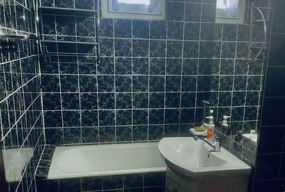 Apartament cu 3 camere decomandat în Central - 1