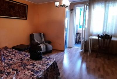 Garsonieră semidecomandată în Giurgiului - 1