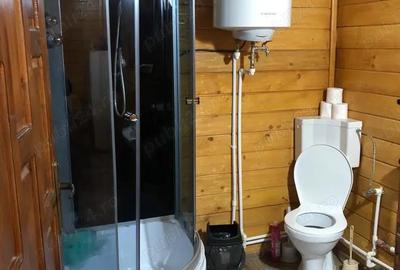 Casă cu 4 camere în Central - 2