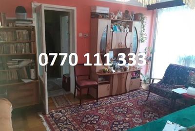 Apartament cu 2 camere semidecomandat în Hristo Botev