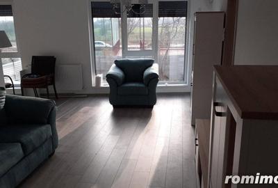 Apartament cu 3 camere semidecomandat în Titan - 1
