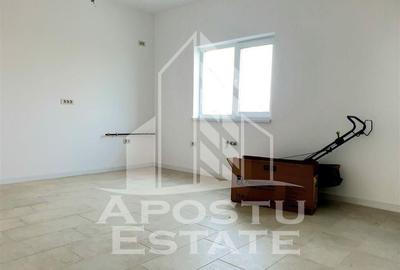 Casă cu 4 camere cu Teren 285 Mp în Chișoda - 15