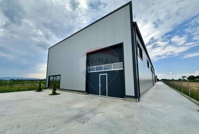 Spațiu comercial, de 500 mp, în Central - 8