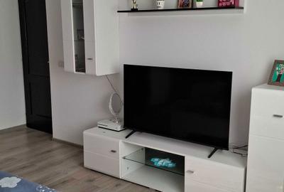 Apartament cu 2 camere decomandat în Girov - 3