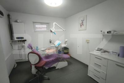 Cabinet stomatologic, 65 mp, zona Bariera Valcii - 1